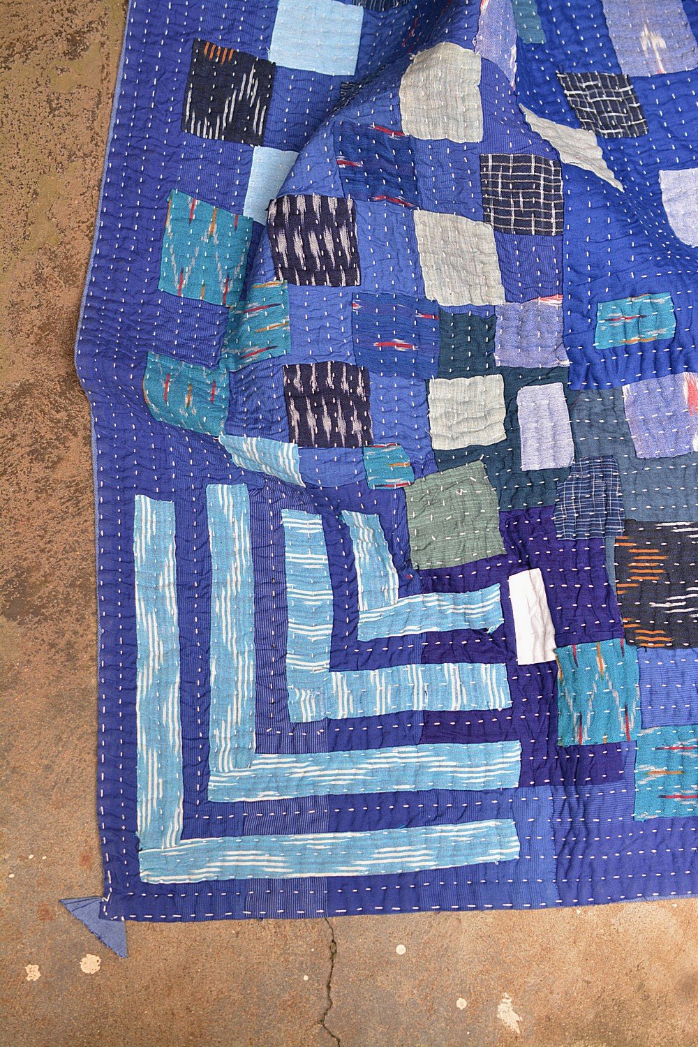 Karnataka Kowdhi – Azul - 63” x 85” - metaphorracha