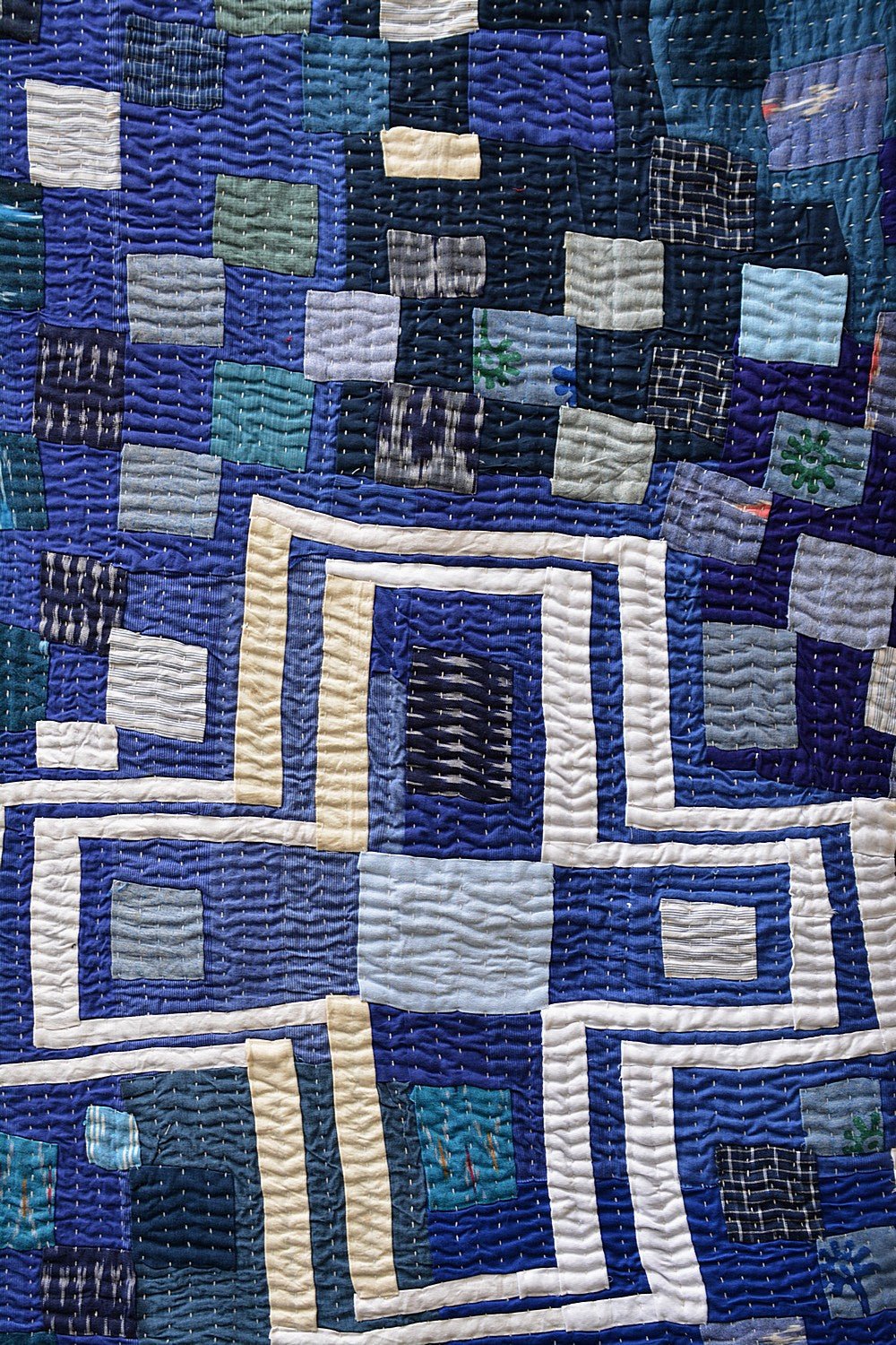 Karnataka Kowdhi – Azul - 63” x 85” - metaphorracha