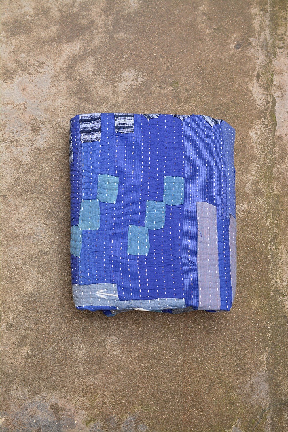 Karnataka Kowdhi – Blau - 60” x 88” - metaphorracha