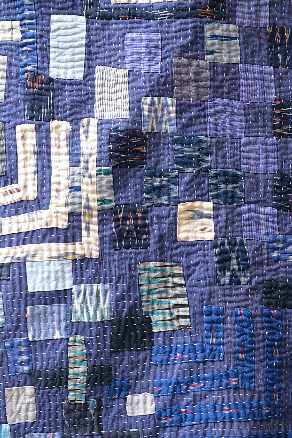 Karnataka Kowdhi – Steppdecke - 63” x 88” - metaphorracha