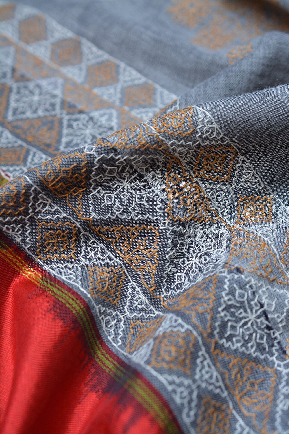 Kasuti Embroidered Karnataka Handloom Saree - Tikand. - metaphorracha