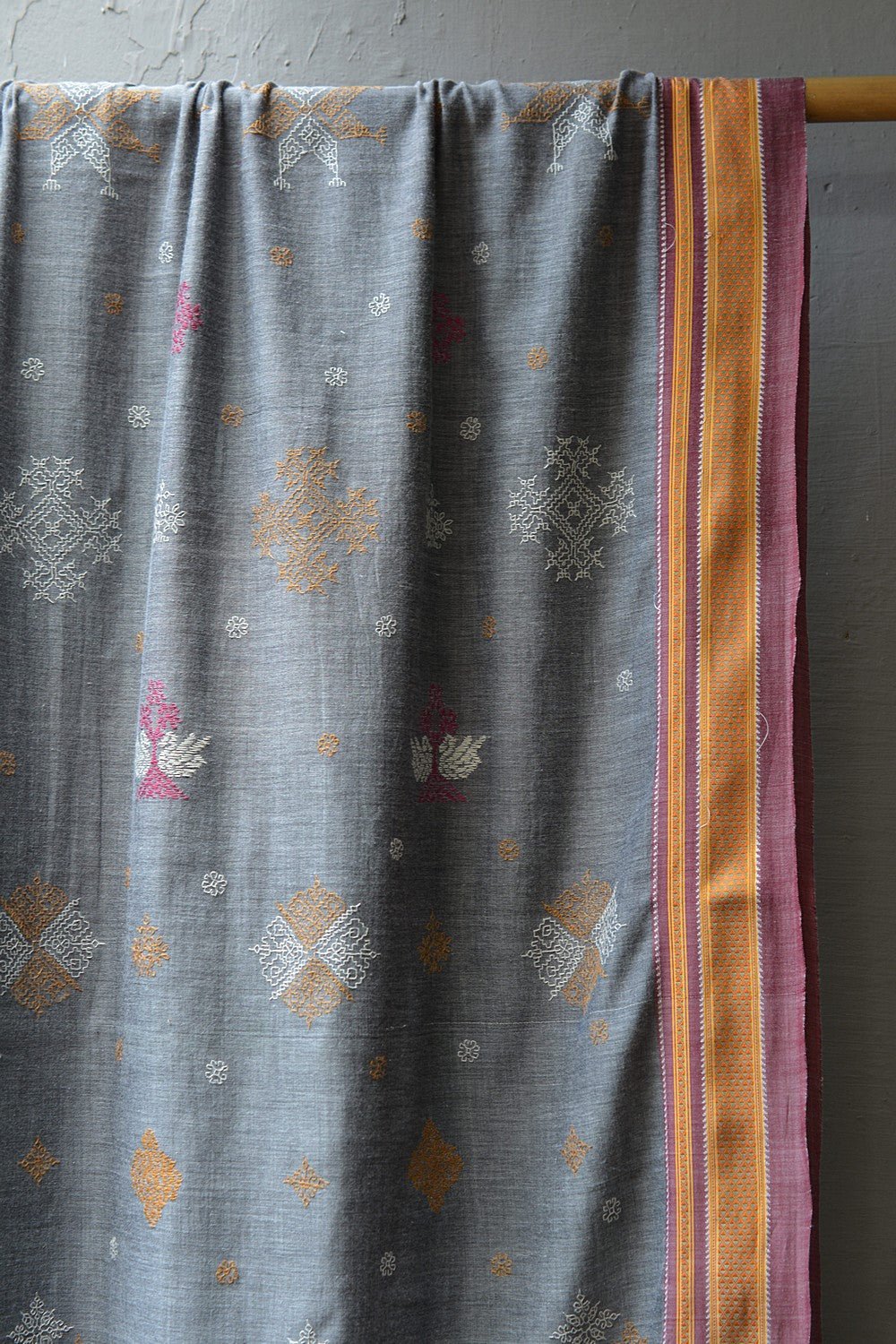 Kasuti Embroidered Karnataka Handloom Saree - Tikand. - metaphorracha