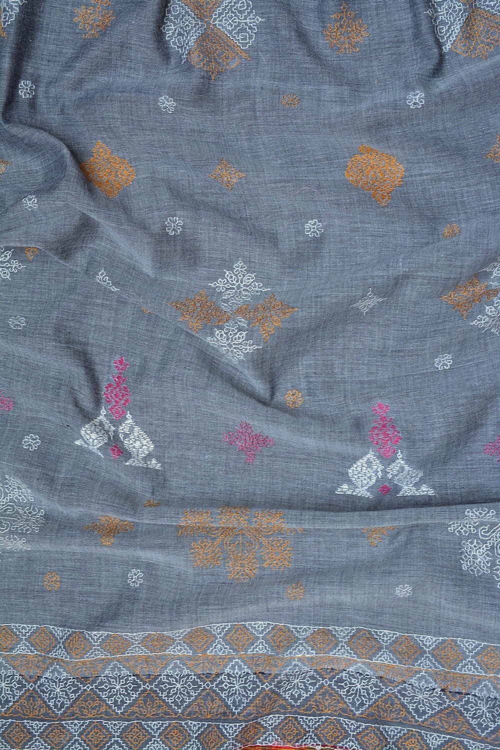 Kasuti Embroidered Karnataka Handloom Saree - Tikand. - metaphorracha