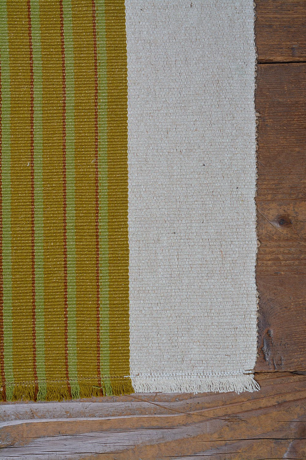 Moss - Gudaar Patti Table Runner