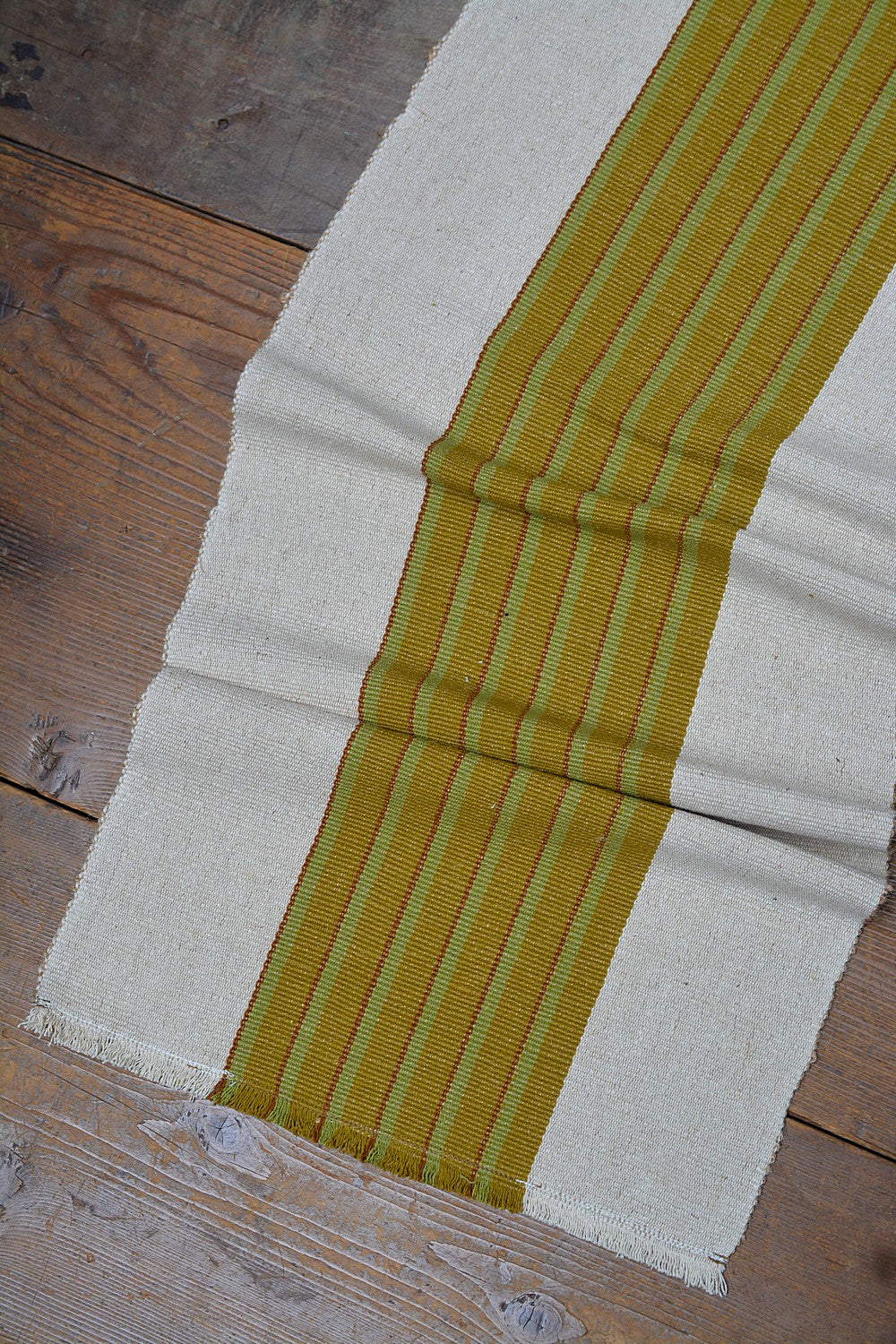 Moss - Gudaar Patti Table Runner