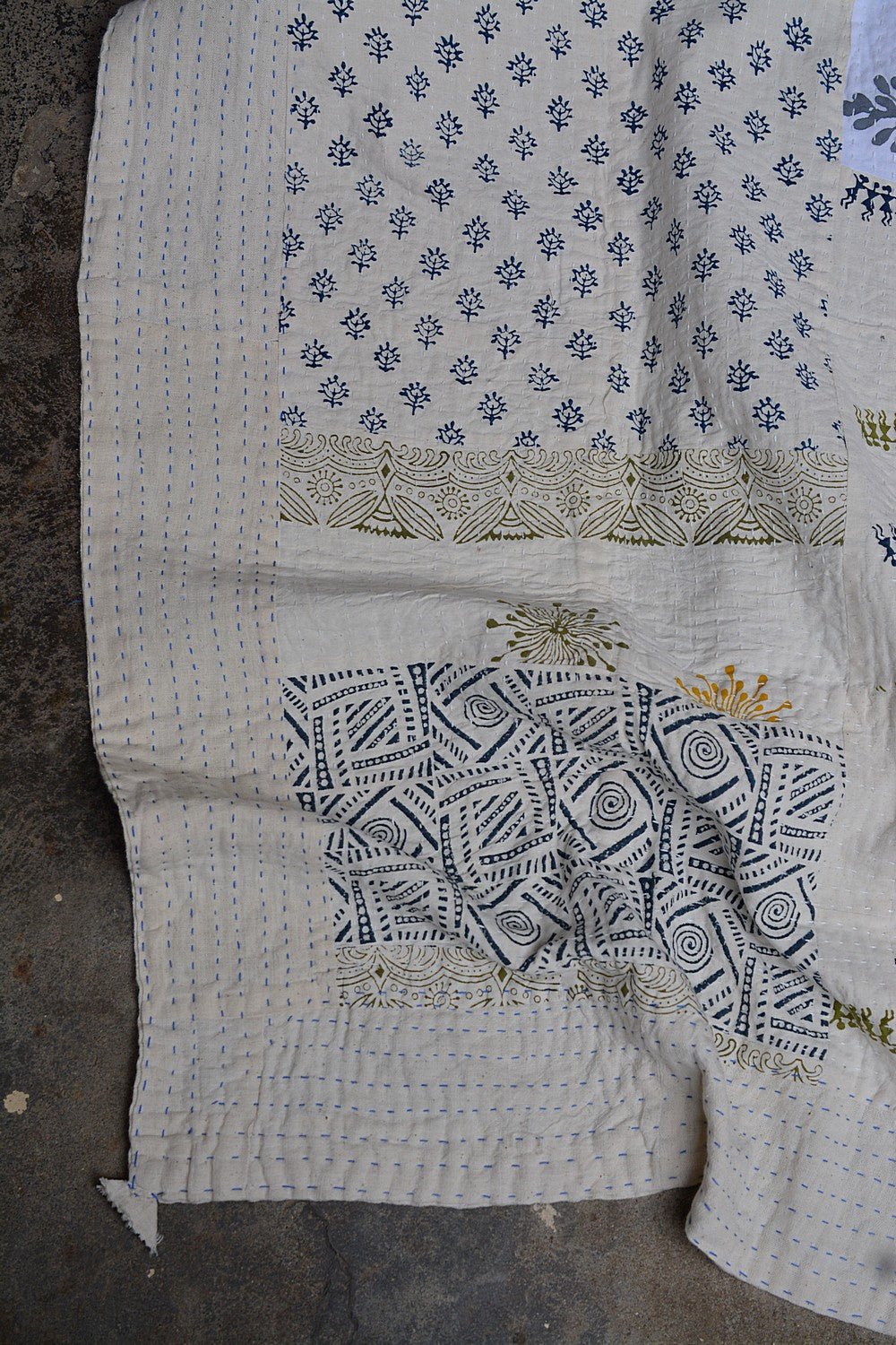 Abbey - Block Printed Quilt (88"x 104") - metaphorracha