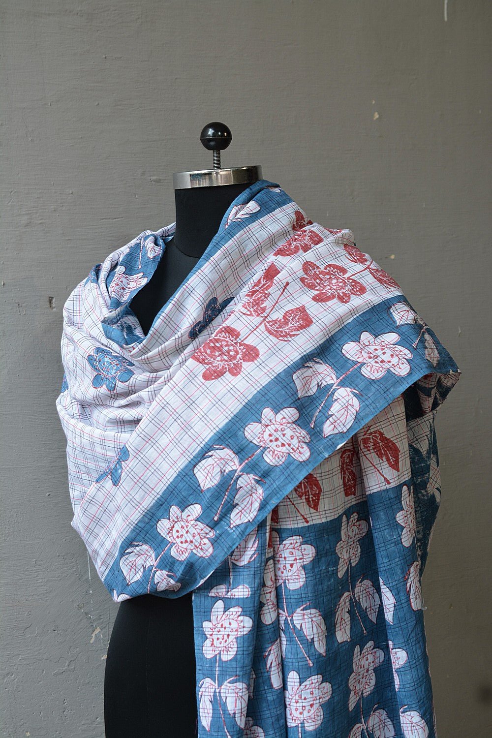 Block Printed Khadi Stole - Bloom - metaphorracha
