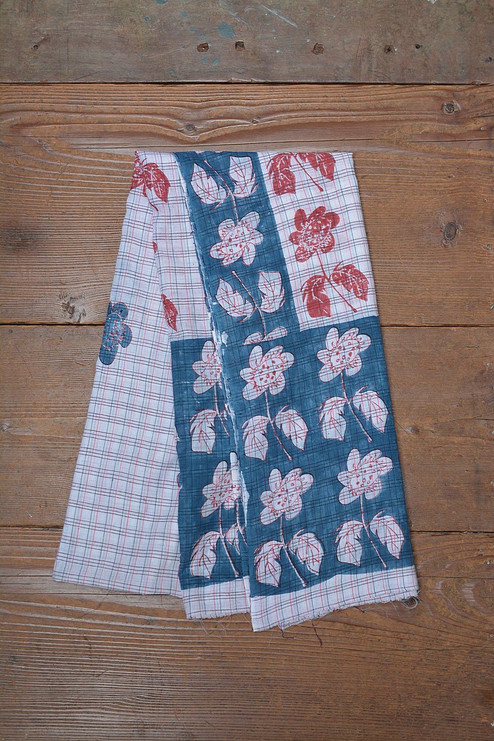 Block Printed Khadi Stole - Bloom - metaphorracha