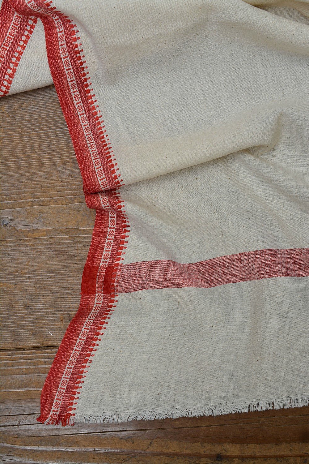 Dobby Border Khadi Lungi - metaphorracha