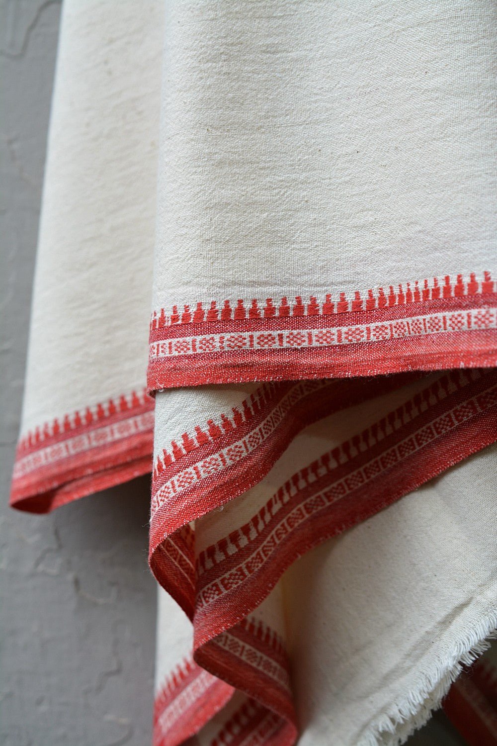 Dobby Border Khadi Lungi - metaphorracha