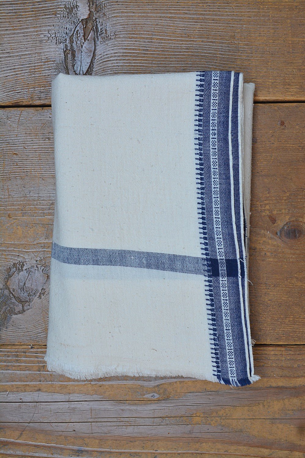Dobby Border Khadi Lungi - Navy Blue - metaphorracha