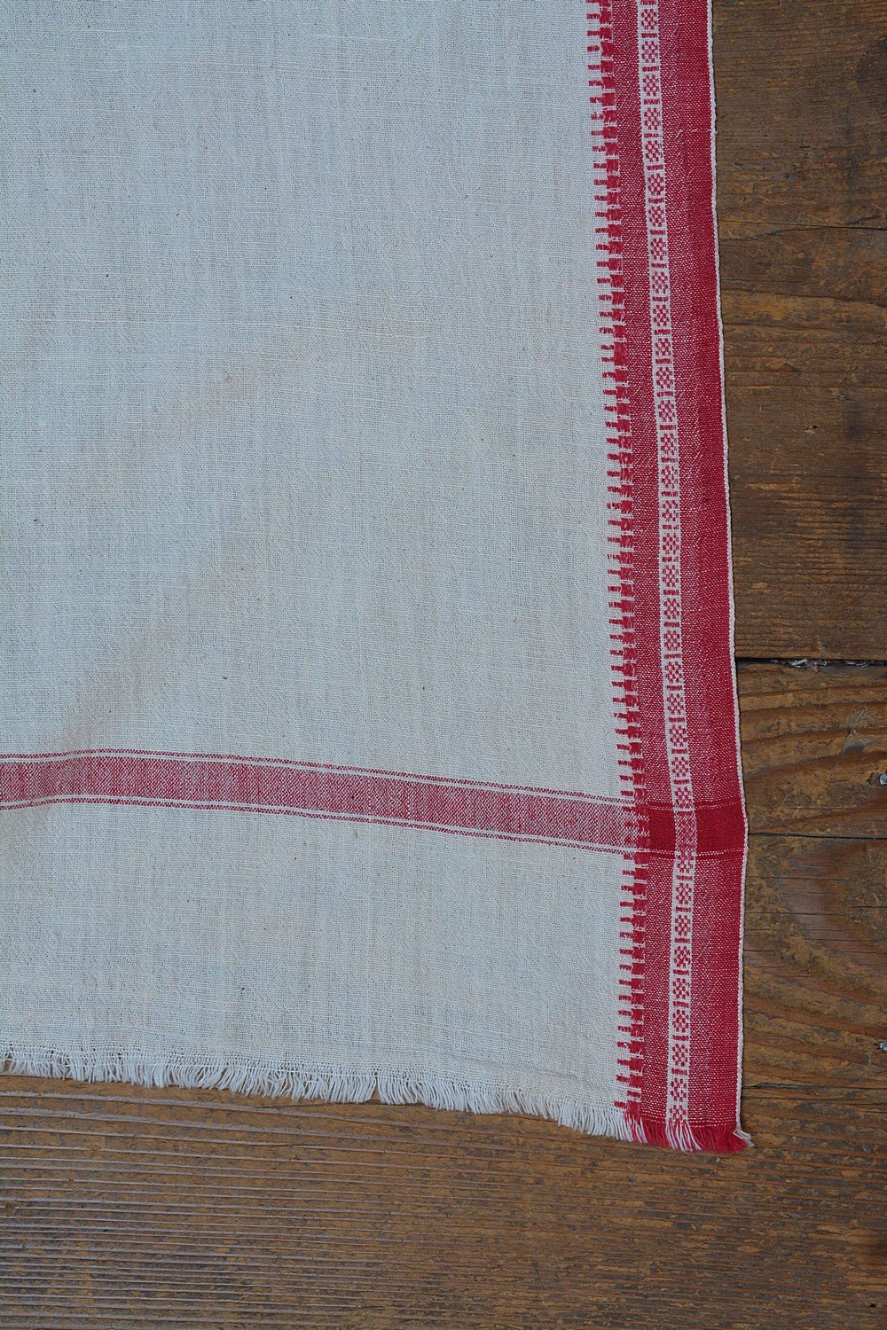 Dobby Border Khadi Lungi - Postbox Red - metaphorracha