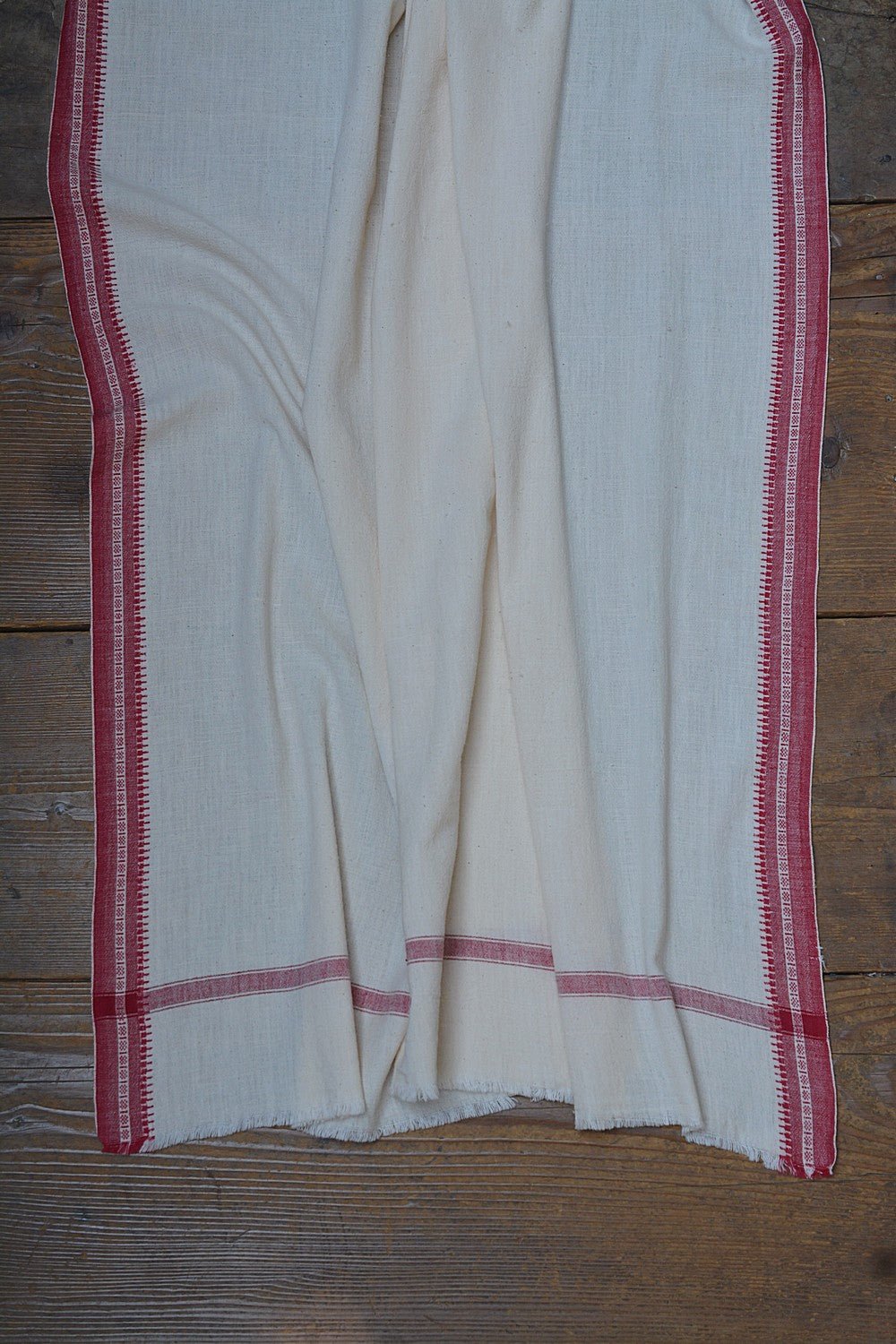 Dobby Border Khadi Lungi - Postbox Red - metaphorracha