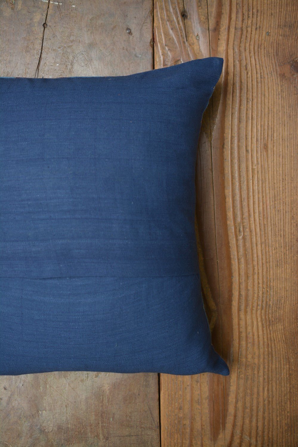 Embroidered Khadi Cushion Cover - metaphorracha