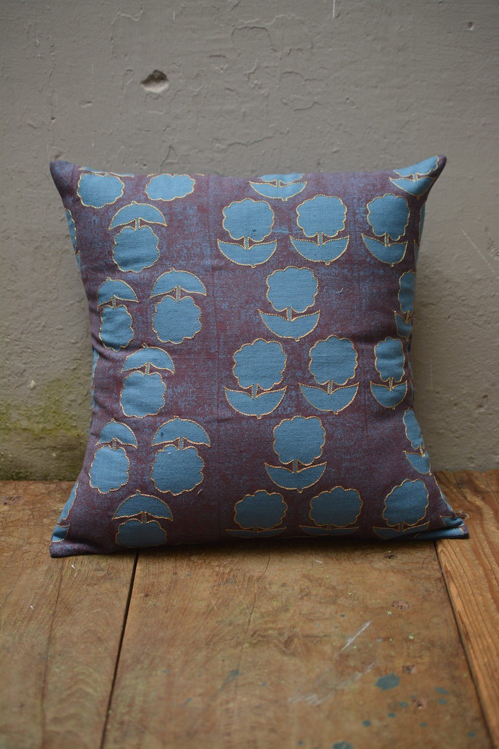 Embroidered Khadi Cushion Cover - metaphorracha