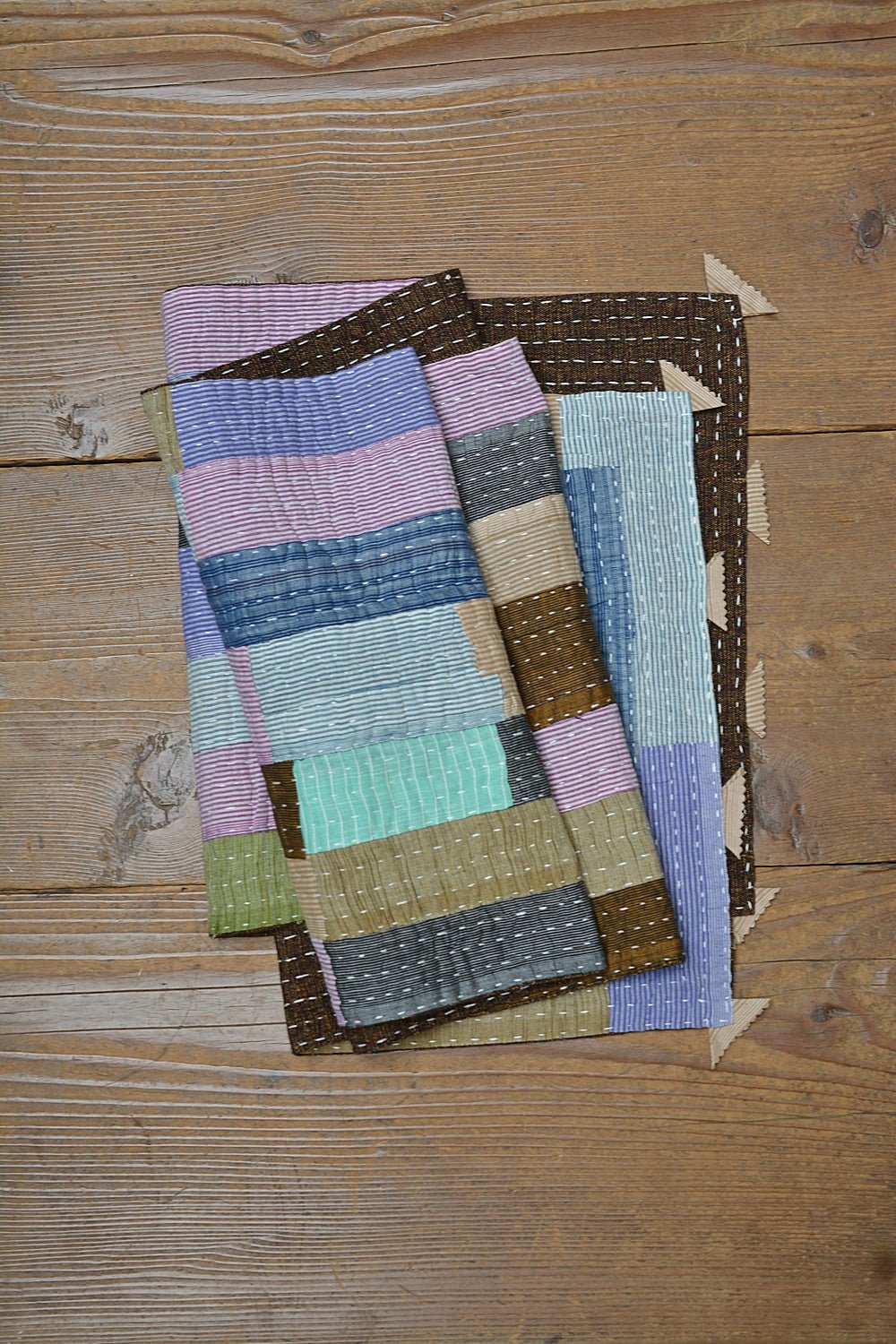 Hand - Quilted Table Runner. - metaphorracha