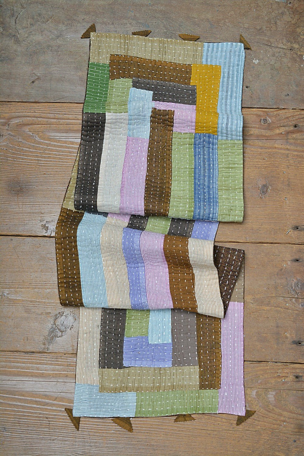 Hand - Quilted Table Runner. - metaphorracha