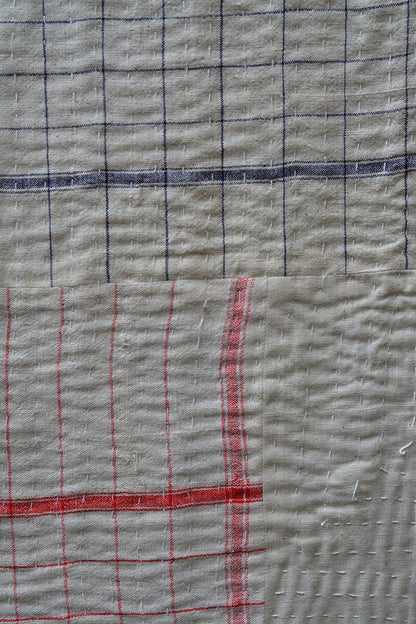 Handmade Cotton Quilt Blanket - 60"x 88" - metaphorracha