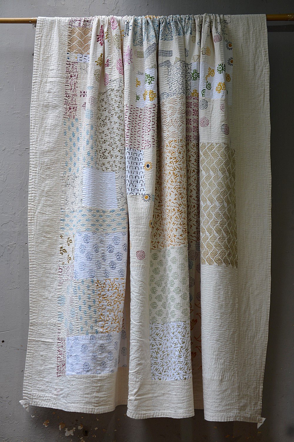 Iruppu - Block Printed Quilt (90"x 108") - metaphorracha