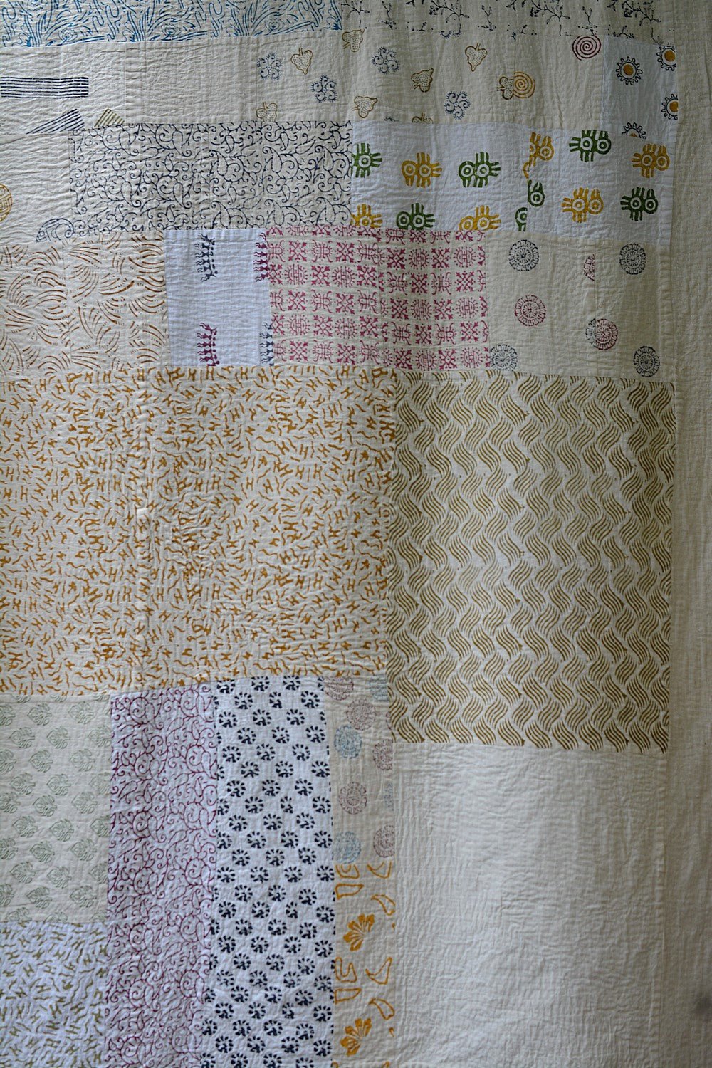 Iruppu - Block Printed Quilt (90"x 108") - metaphorracha
