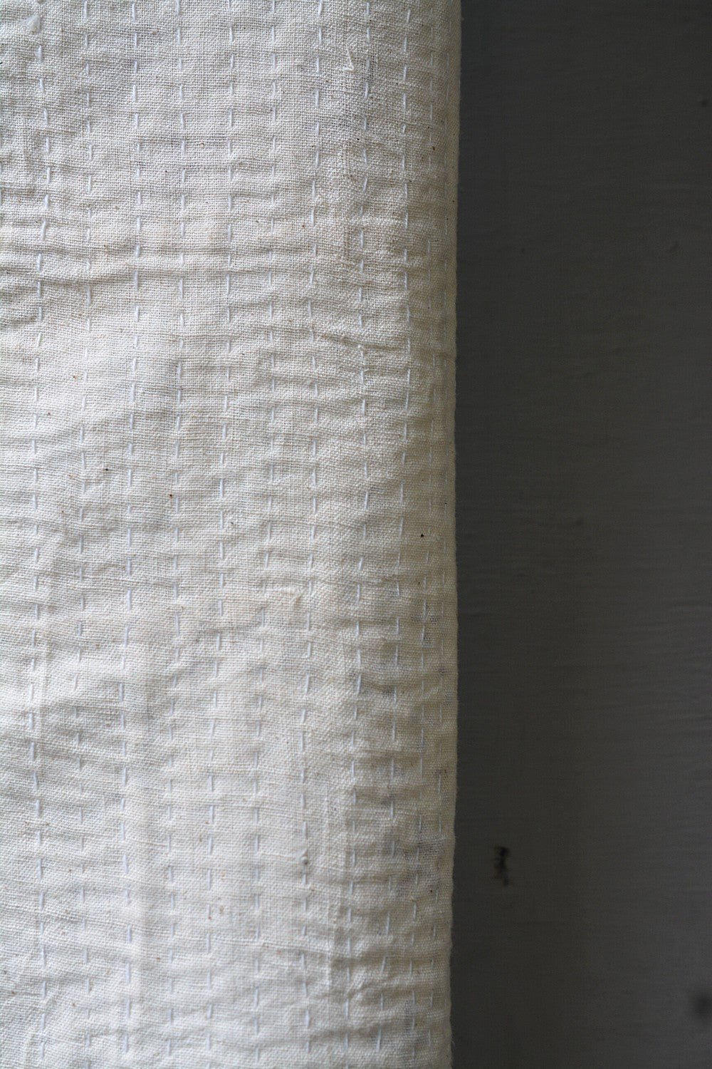 Jog - Block Printed Quilt (66"x 90") - metaphorracha
