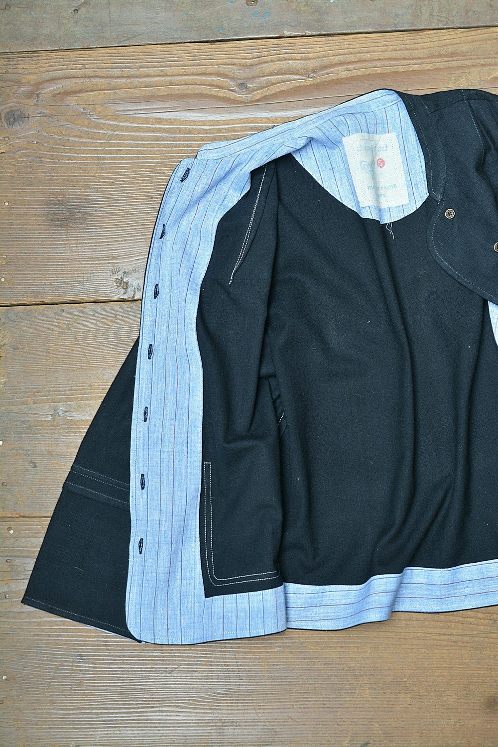 Kappu Khadi Jacket - metaphorracha