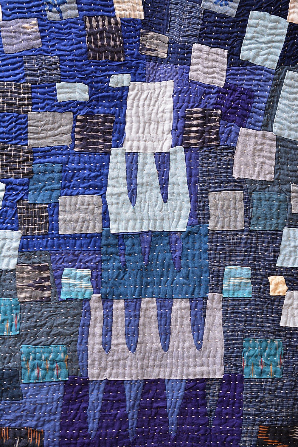 Karnataka Kowdhi – Azul - 63” x 85” - metaphorracha