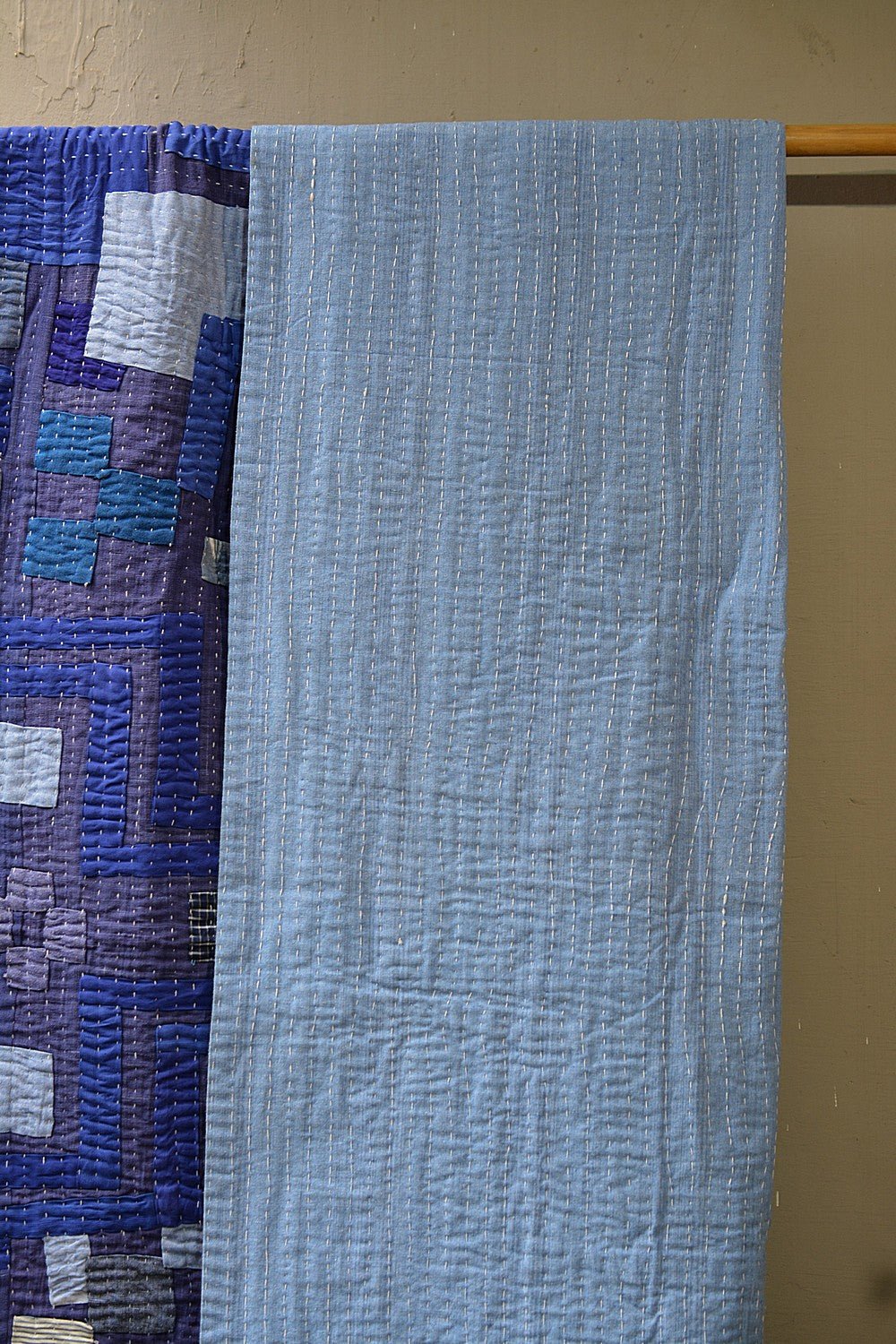 Karnataka Kowdhi – Bleu - 63" x 89" - metaphorracha