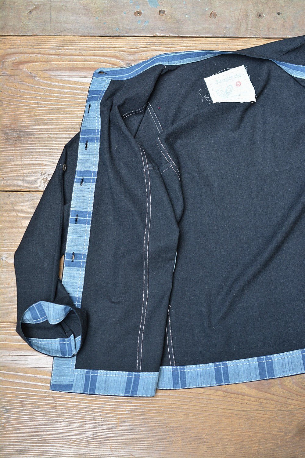 Karuppu Khadi Shirt - metaphorracha