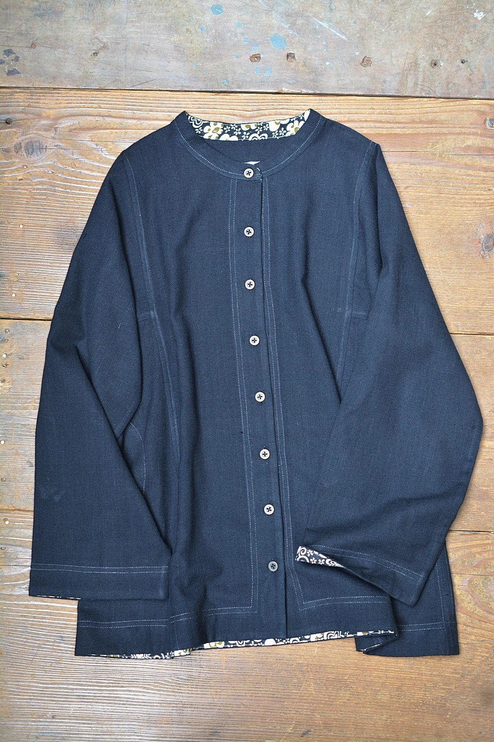 Karuppu Khadi Shirt - metaphorracha