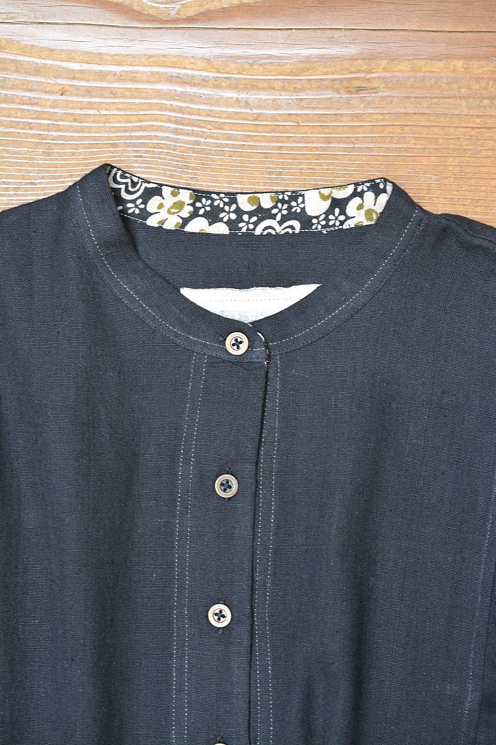 Karuppu Khadi Shirt - metaphorracha
