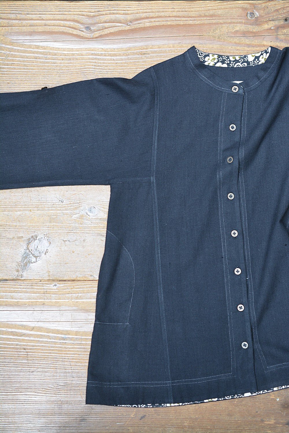 Karuppu Khadi Shirt - metaphorracha