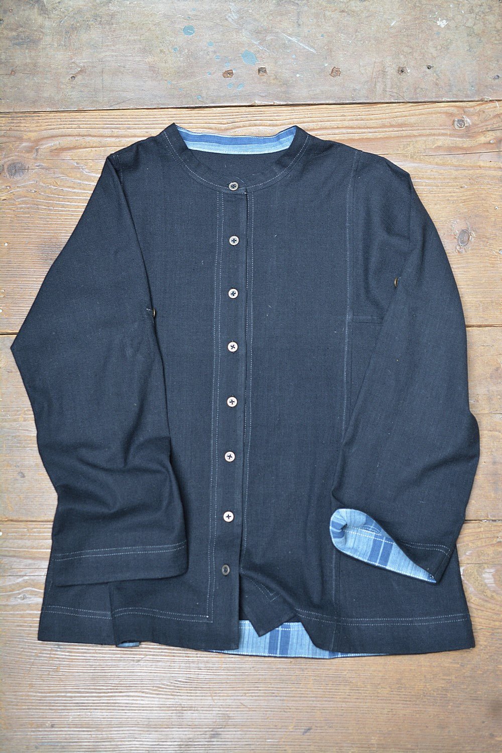 Karuppu Khadi Shirt - metaphorracha