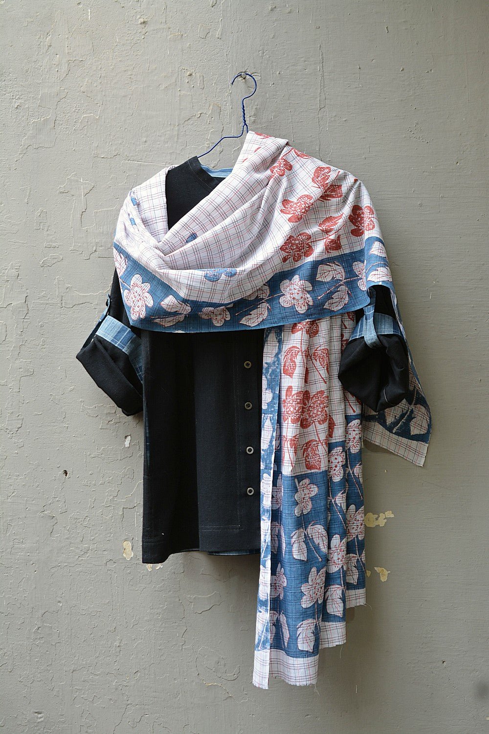 Karuppu Khadi Shirt - metaphorracha