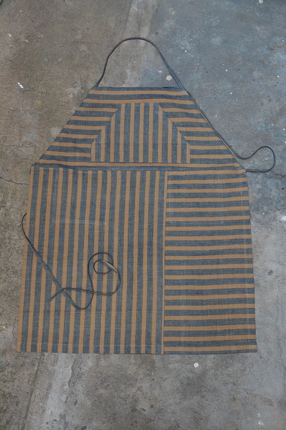 Khadi Apron - Full - metaphorracha