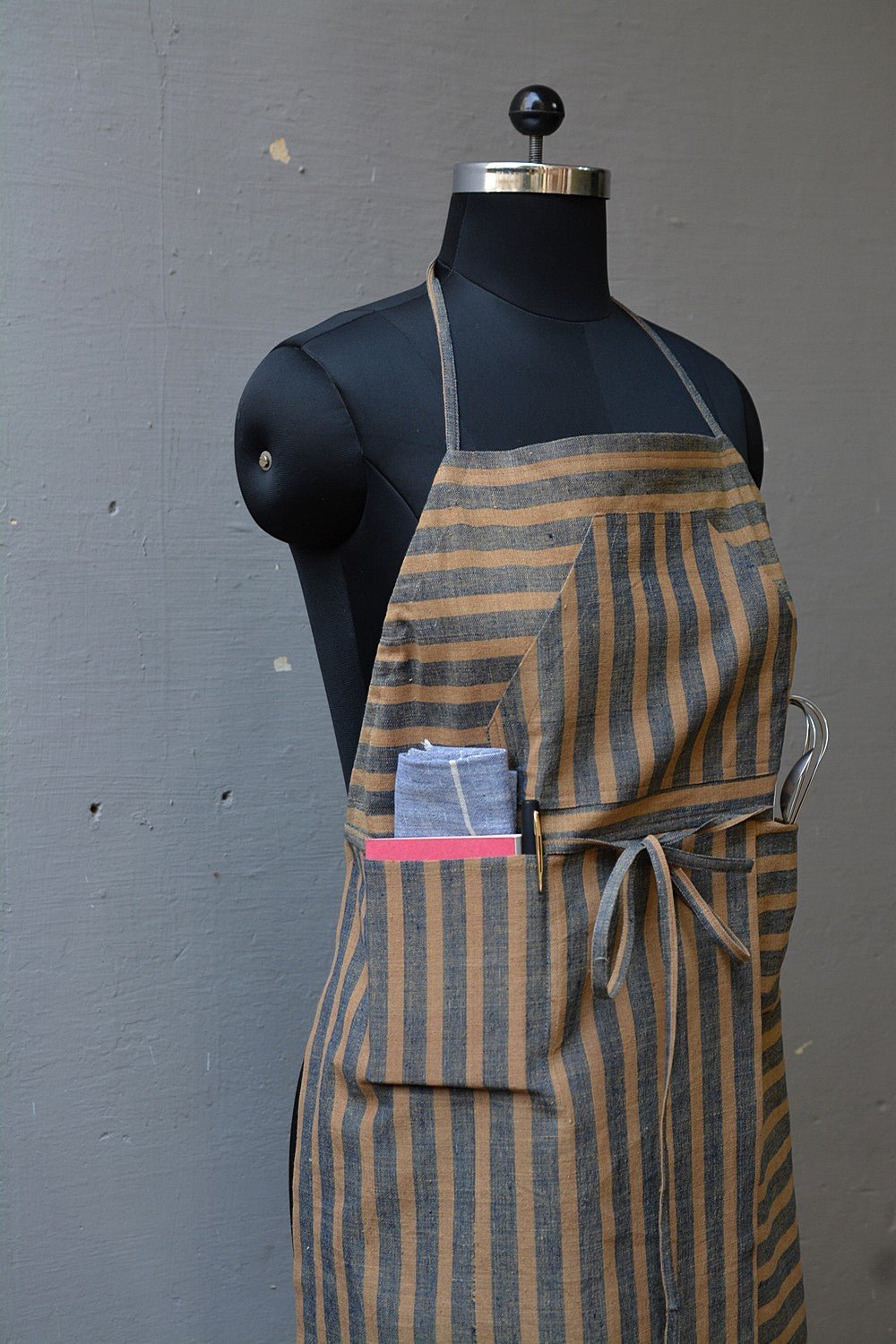 Khadi Apron - Full - metaphorracha