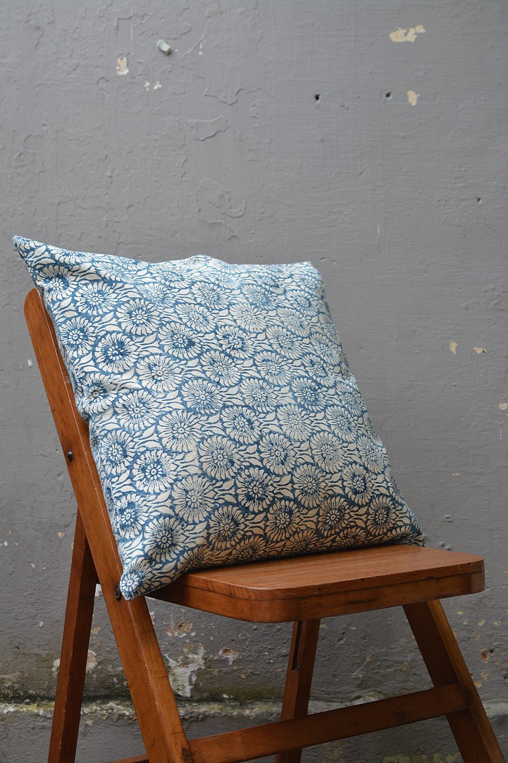 Khadi Cushion Cover - Flower Rail - metaphorracha