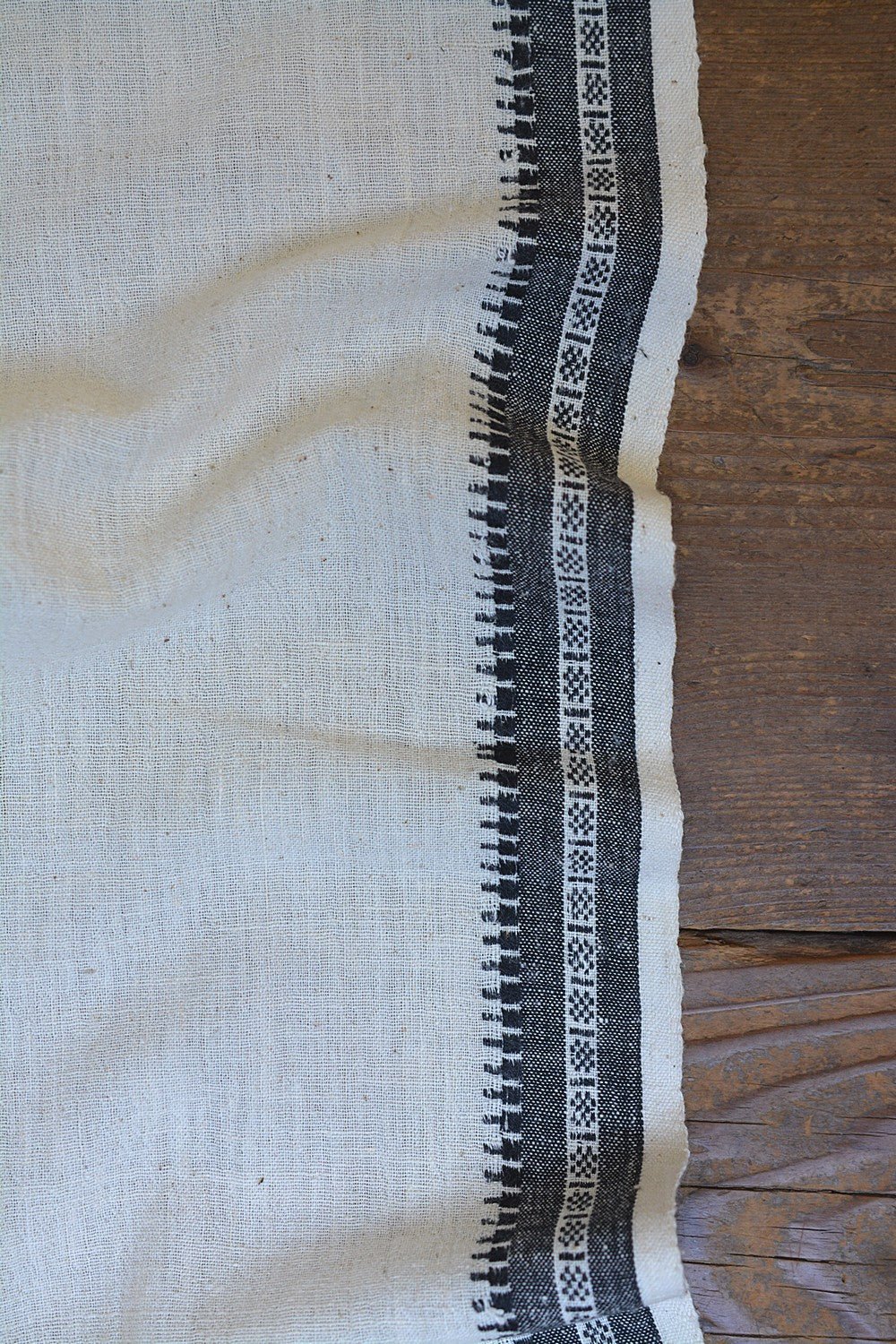 Khadi Lungi - Dobby Border - metaphorracha