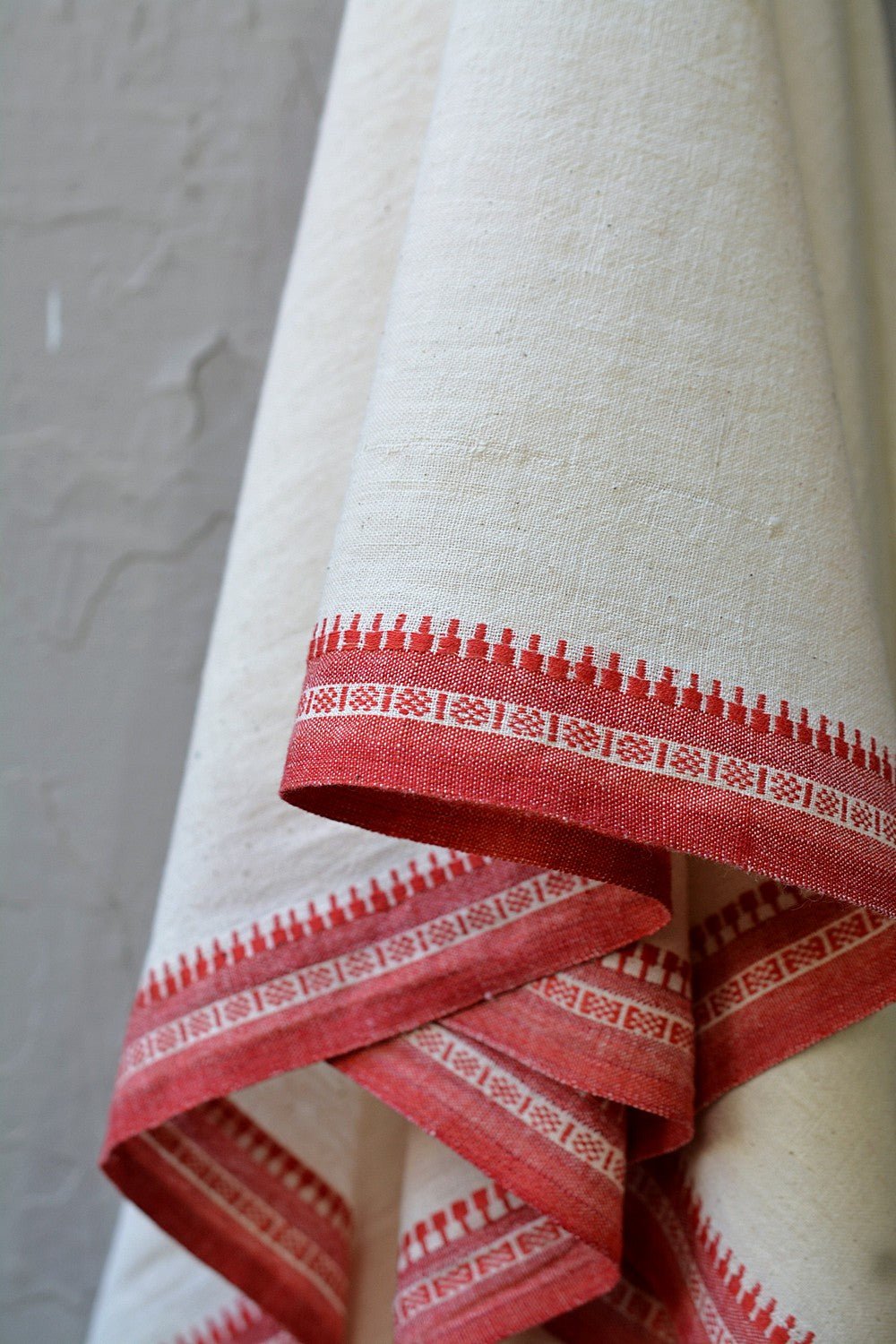 Khadi Lungi - Dobby Border - metaphorracha