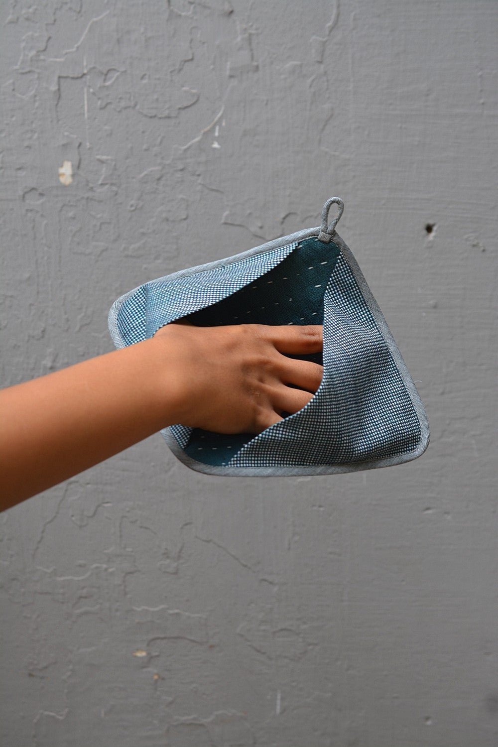 Khadi Pot Holder - metaphorracha