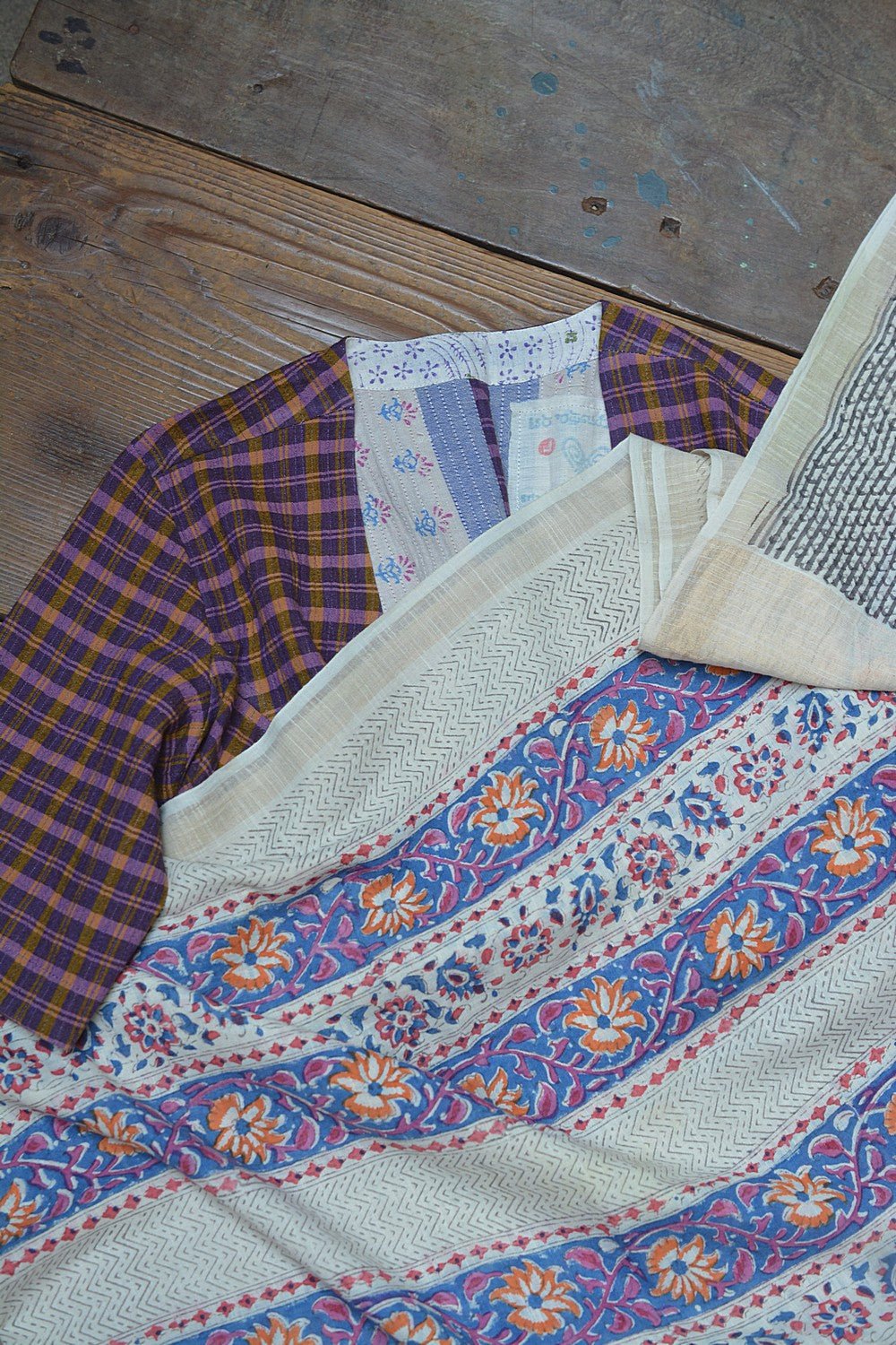 Khadi Saree - Printed Tendril - metaphorracha