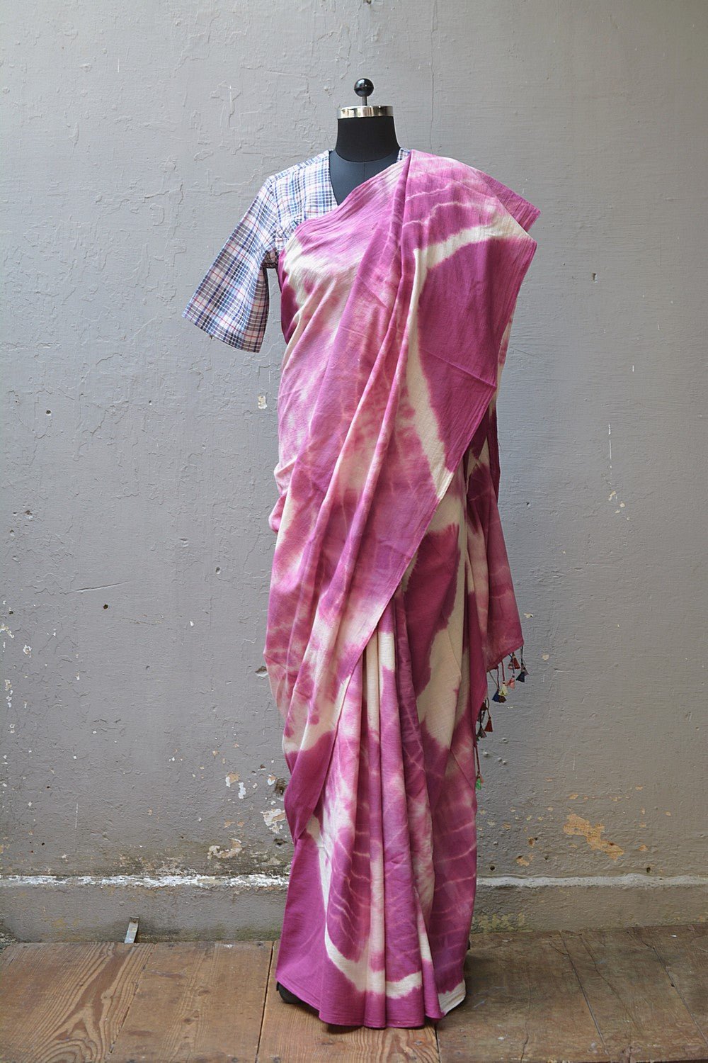 Khadi Saree - Tie and Dyed Berry Fizz Pink - metaphorracha