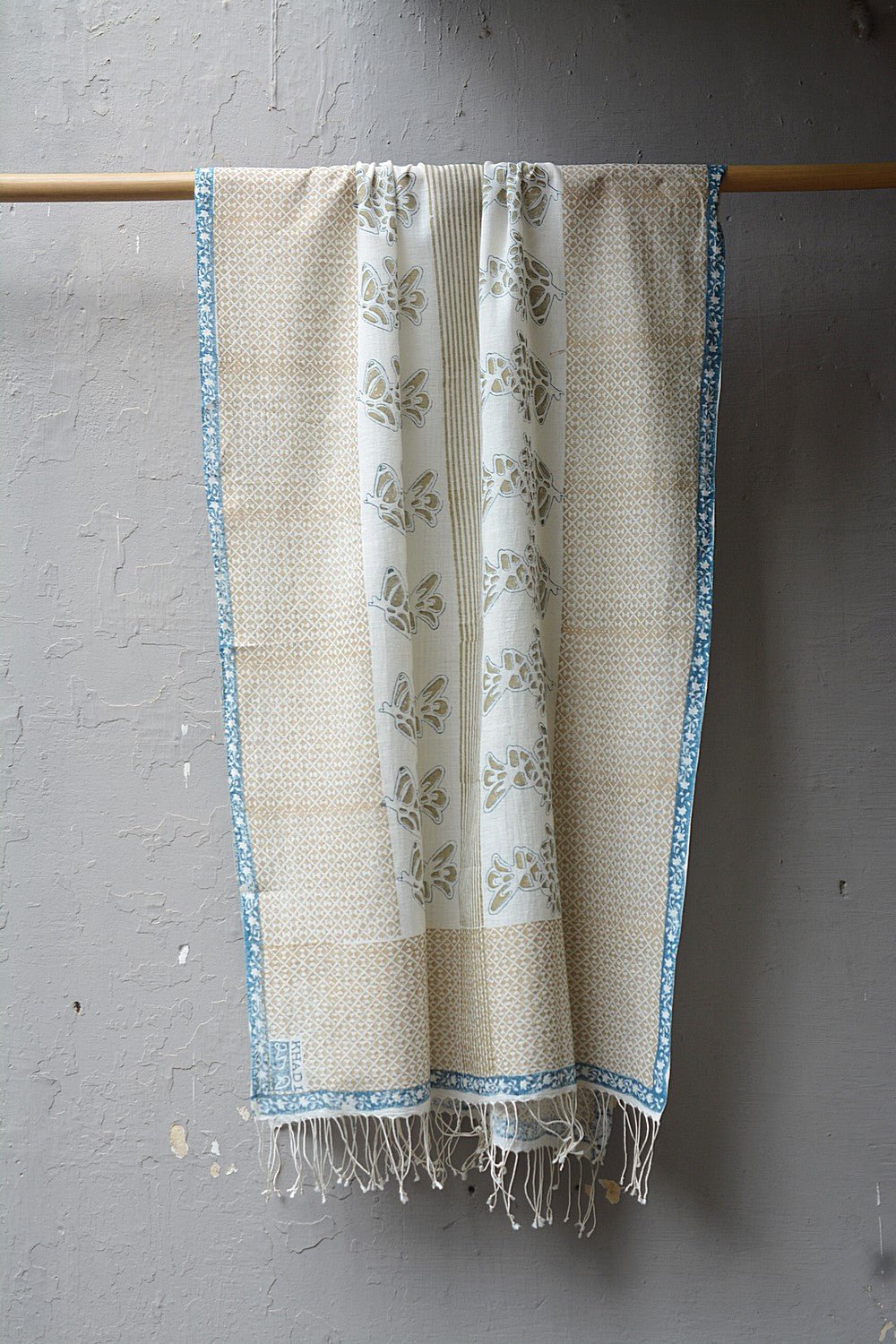Khadi Stole - Blue Border - metaphorracha