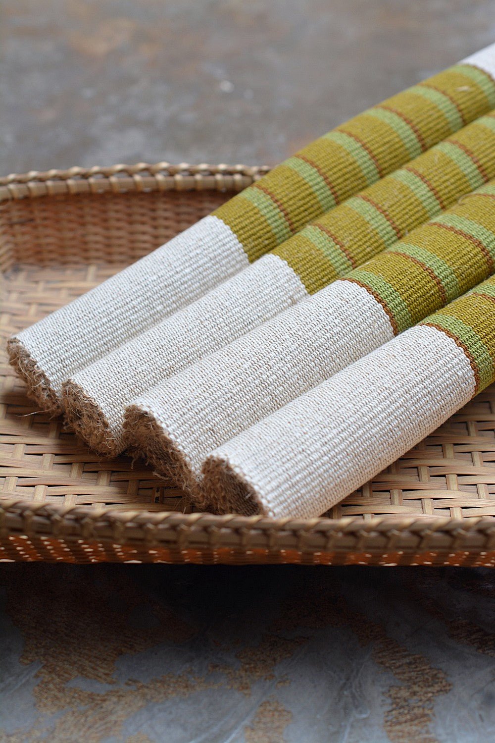 Moss - Gudaar Patti Tablemat - metaphorracha