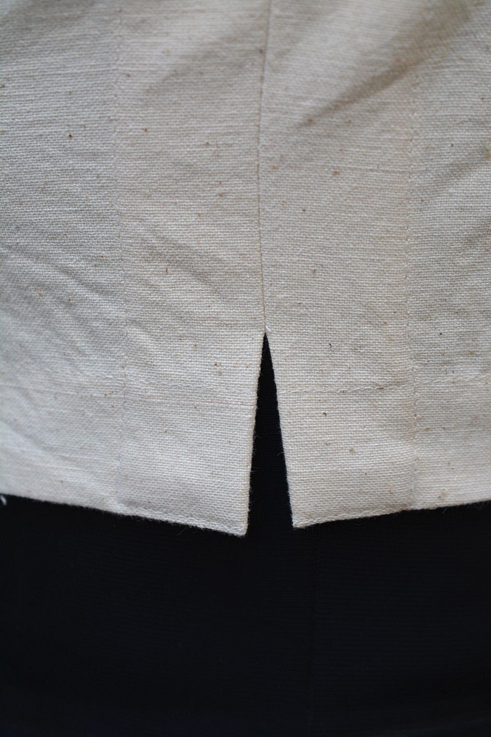 Sleeveless Khadi Blouse - Off - white - metaphorracha