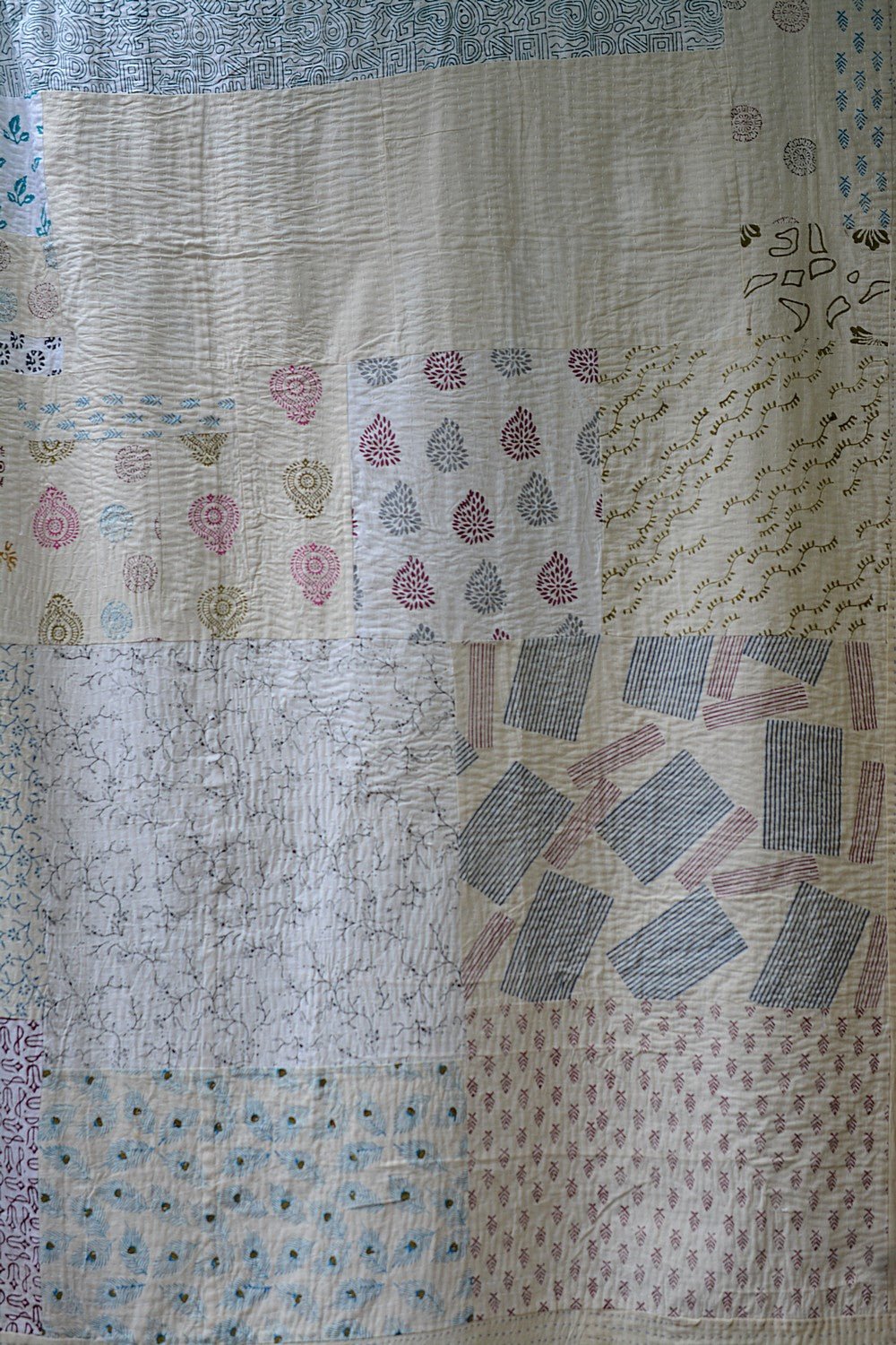 Unchalli - Block Printed Quilt (90"x 108") - metaphorracha