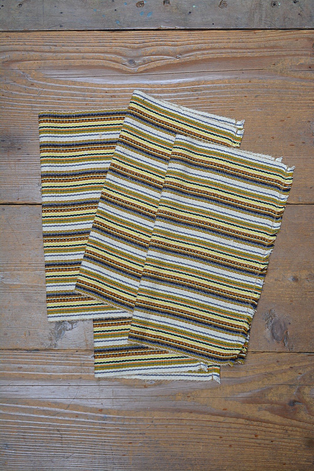 Woad - Gudaar Patti Tablemat - metaphorracha