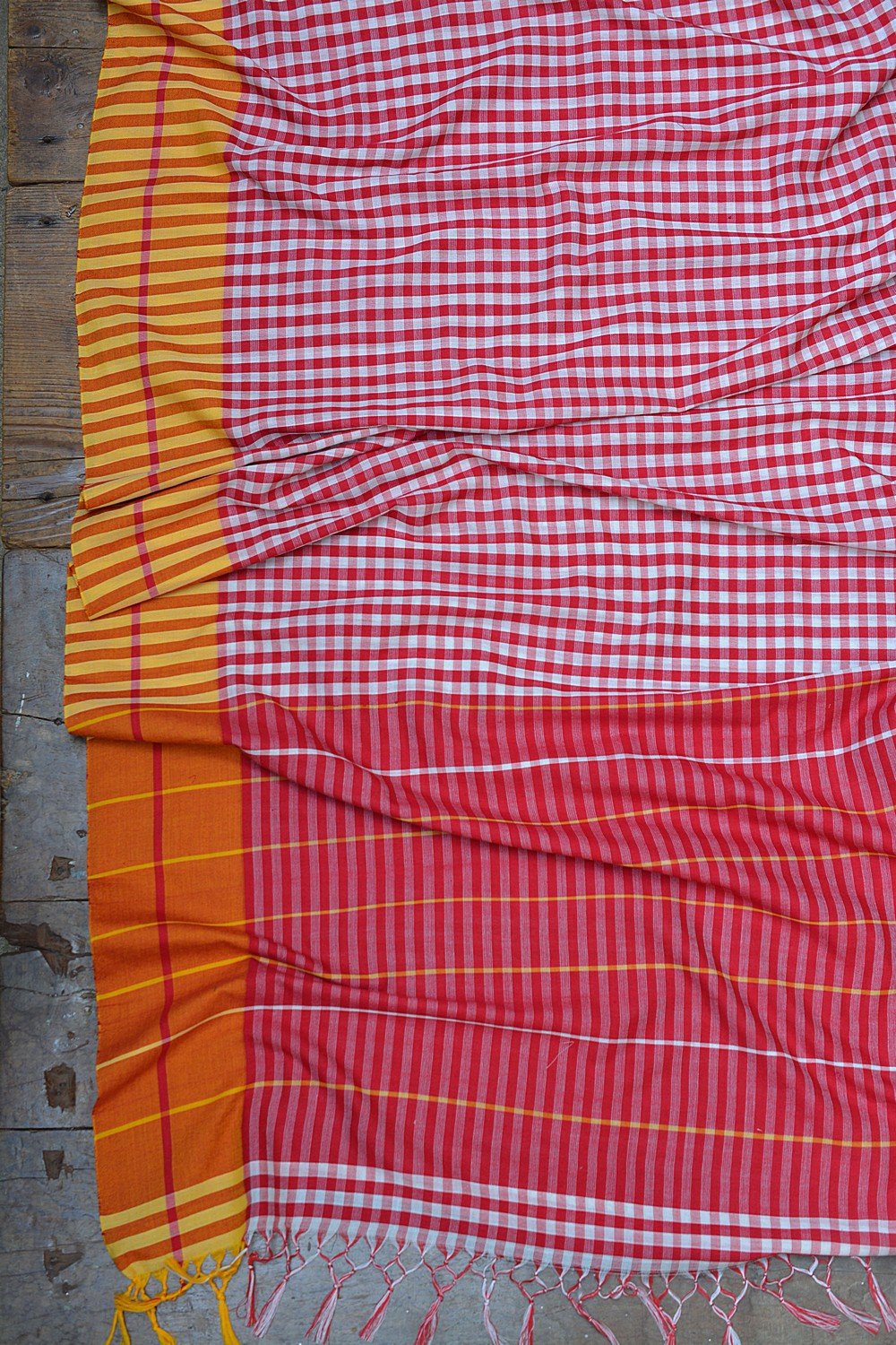 Karnataka Saree - Red Checks - metaphorracha