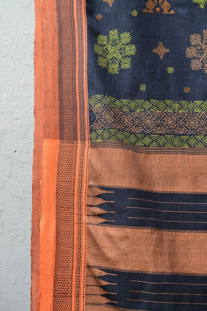 Kasuti Embroidered Karnataka Handloom Saree - Vez. - metaphorracha